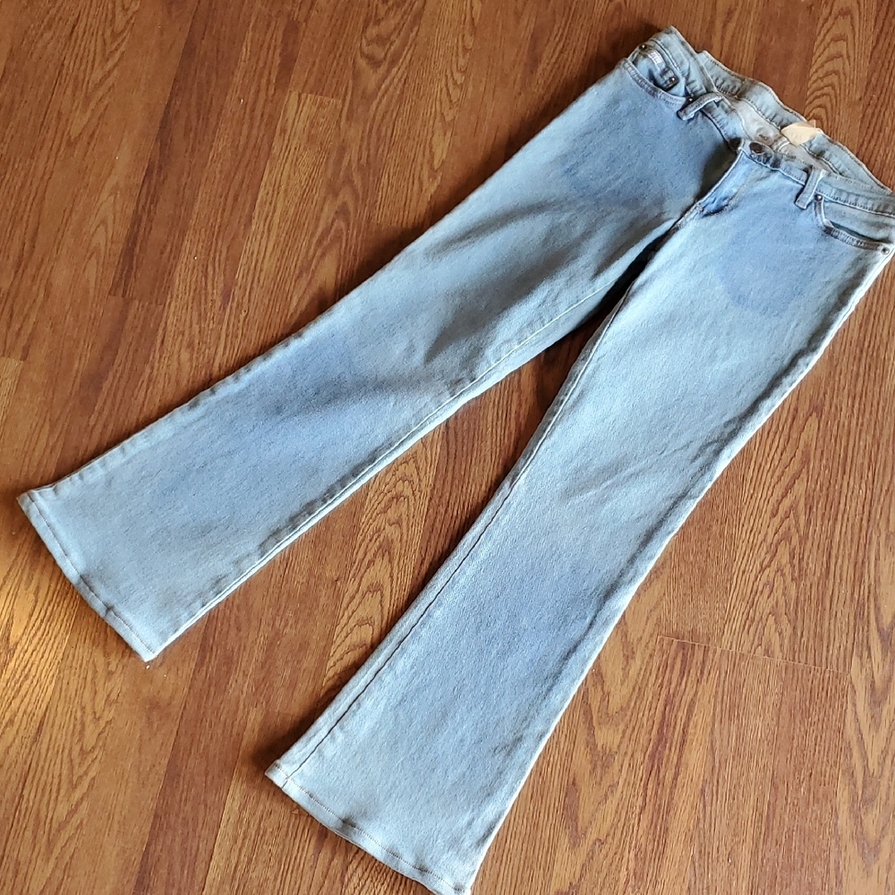 Classic/Vintage Light Blue Jeans By PICASSO STYLE JEAN